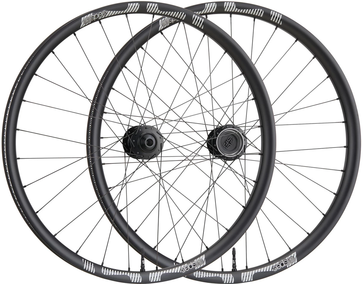 E-thirteen Espec Race Carbon Enduro Boost 27,5" Laufradsatz 3 E-thirteen Espec Race Carbon Enduro Boost 27,5" Laufradsatz